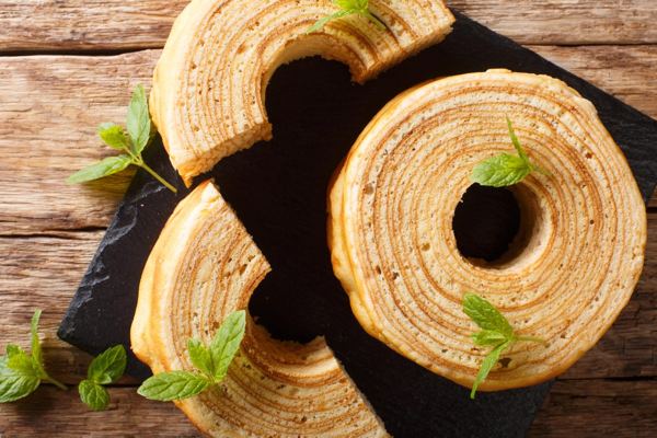 Baumkuchen tree cake rings showing their many thin golden layers