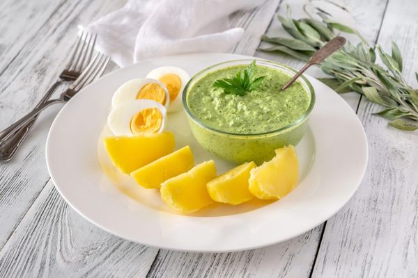 Frankfurt green herb sauce with halved boiled eggs and potatoes